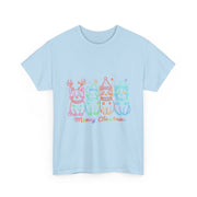 Festive Cat T-Shirt: Cozy Holiday Tee for Cat Lovers, Perfect Gift, Christmas Apparel, Unisex Christmas Tee, Cute Pet Lover Shirt