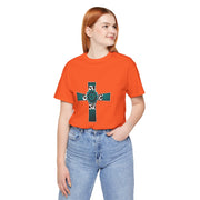 Stylish Religious Cross Tee, Unisex Trendy Shirt for Faith & Inspiration, Perfect Gift for Easter, Baptism, or Everyday Wear